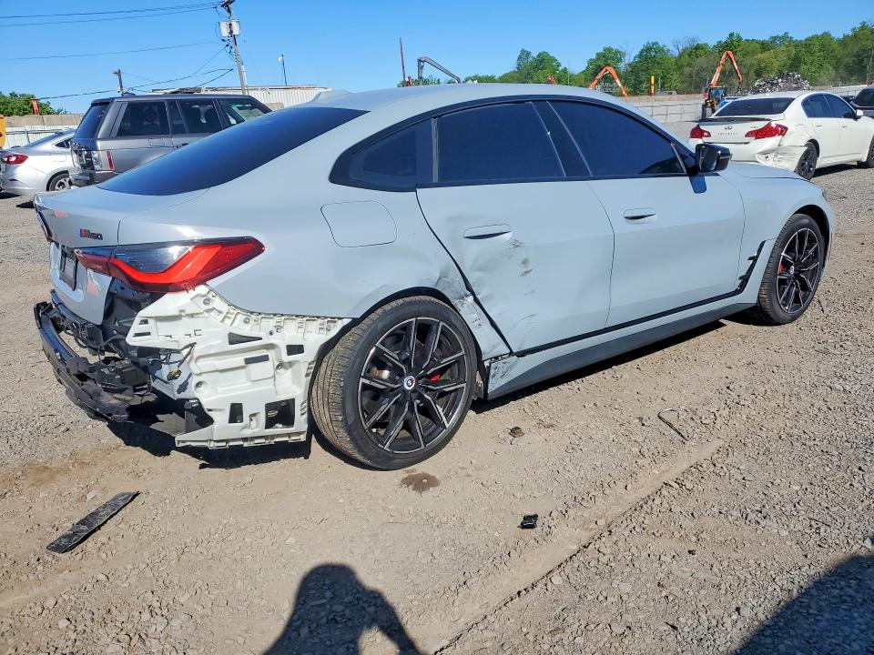 53175486 :رقم المزاد ، WBY33AW09PFP11834 vin ، 2023 Bmw I4 مزاد بيع