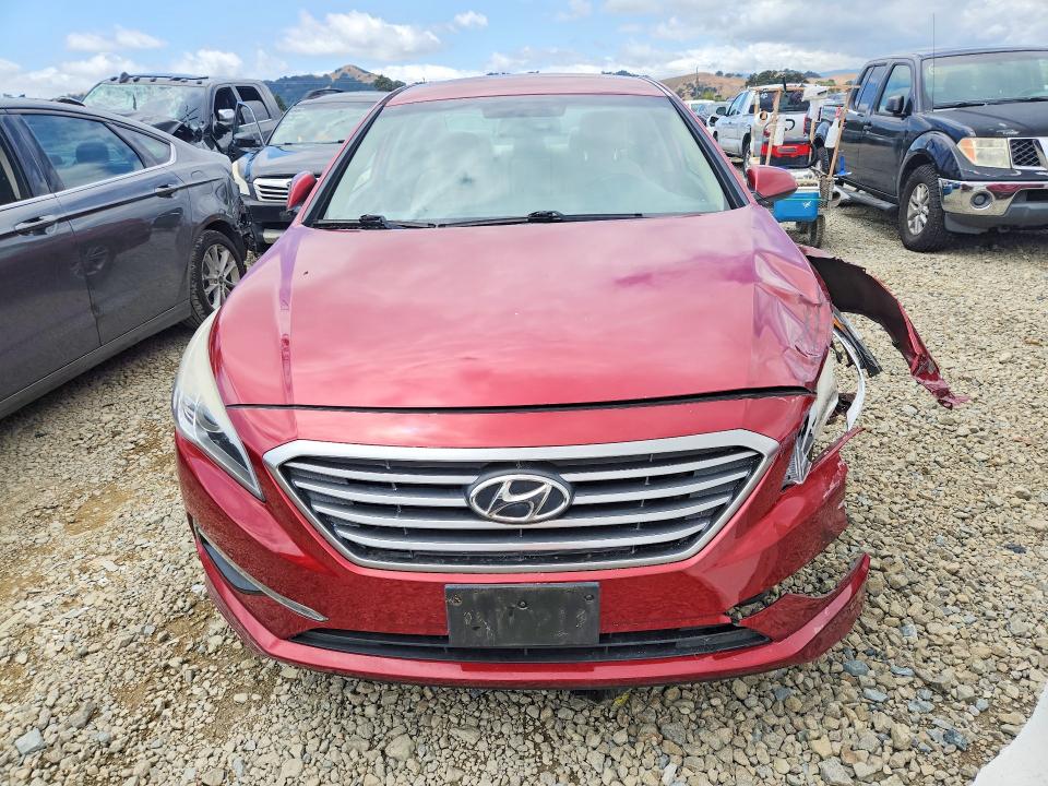 2015 Hyundai Sonata მანქანა იყიდება აუქციონზე, vin: 5NPE24AF8FH251340, აუქციონის ნომერი: 55301676
