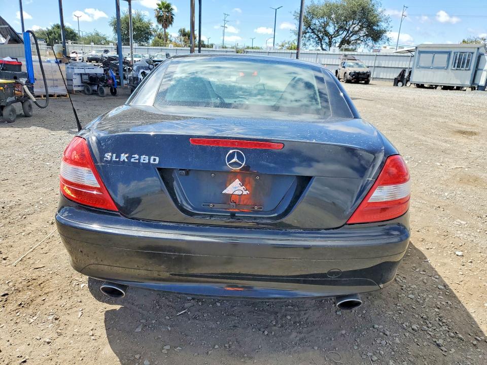 Aukcja sprzedaży 2006 Mercedes-benz Slk, vin: WDBWK54F96F082833, numer aukcji: 55444726