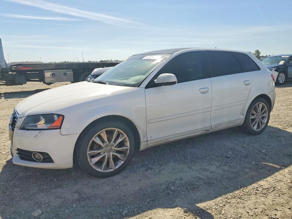 53293416 :رقم المزاد ، WAUBJAFM5CA096418 vin ، 2012 Audi A3 مزاد بيع