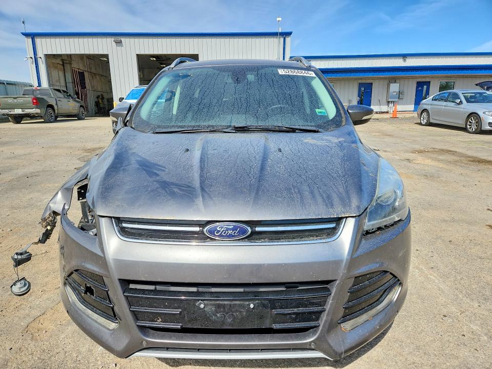 52868846 :رقم المزاد ، 1FMCU0J90EUD63960 vin ، 2014 Ford Escape مزاد بيع