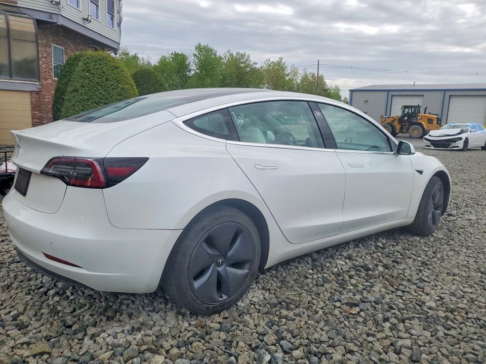 53439686 :رقم المزاد ، 5YJ3E1EA7LF509613 vin ، 2020 Tesla Model 3 مزاد بيع