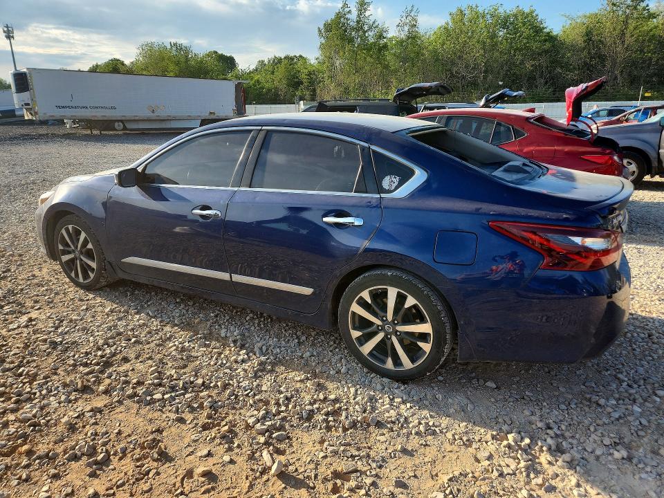 Продажа на аукционе авто 2017 Nissan Altima, vin: 1N4AL3AP5HN306060, номер лота: 52389146