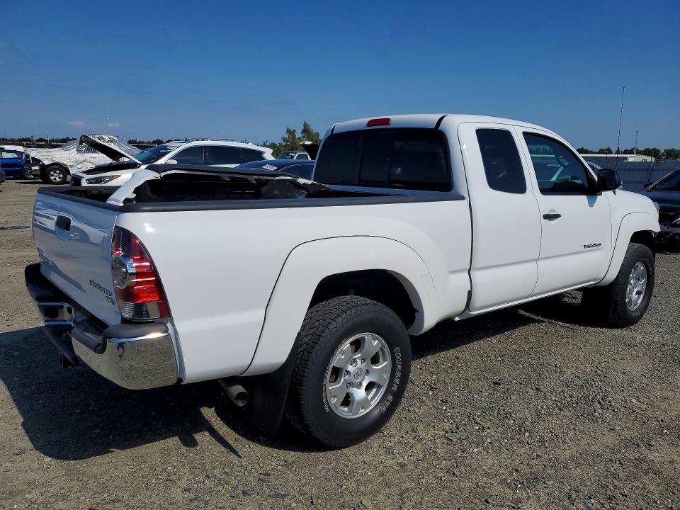 52505226 :رقم المزاد ، 5TFTU4GN4DX050388 vin ، 2013 Toyota Tacoma مزاد بيع