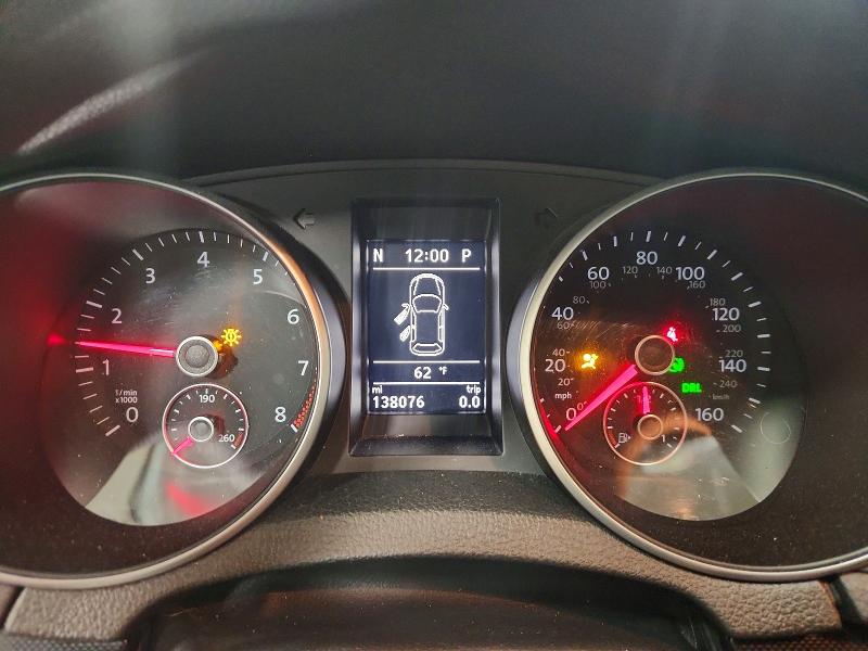 52510726 :رقم المزاد ، 3VWPP7AJ2EM602331 vin ، 2014 Volkswagen Jetta مزاد بيع