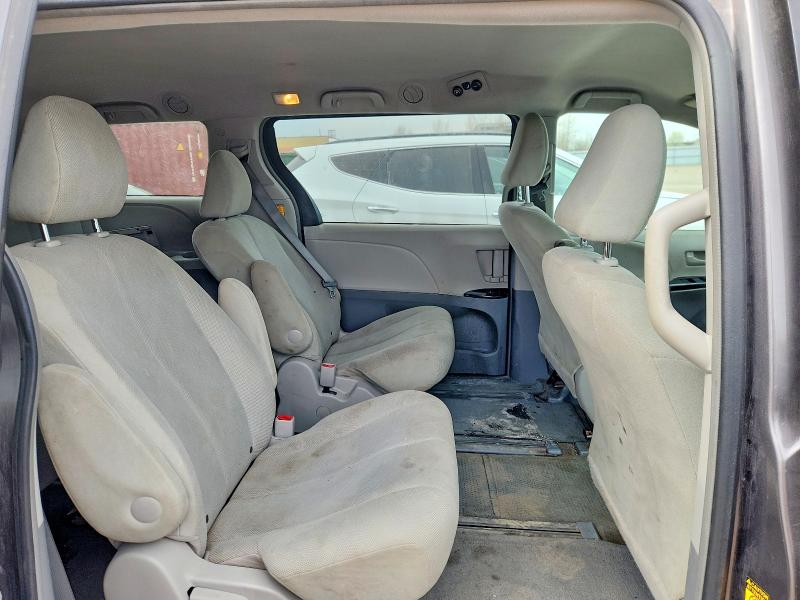 2013 Toyota Sienna მანქანა იყიდება აუქციონზე, vin: 5TDZK3DCXDS293044, აუქციონის ნომერი: 51074966