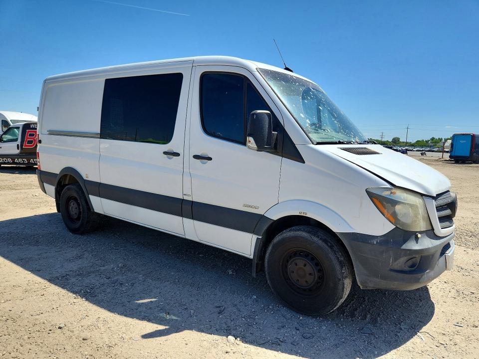2014 Mercedes Benz Sprinter მანქანა იყიდება აუქციონზე, vin: WD3PE7CC6E5841498, აუქციონის ნომერი: 54722316