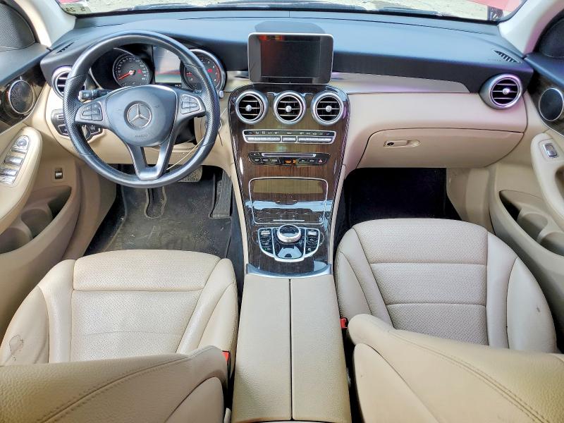 53779866 :رقم المزاد ، WDC0G4KB7KF637334 vin ، 2019 Mercedes-benz Glc مزاد بيع