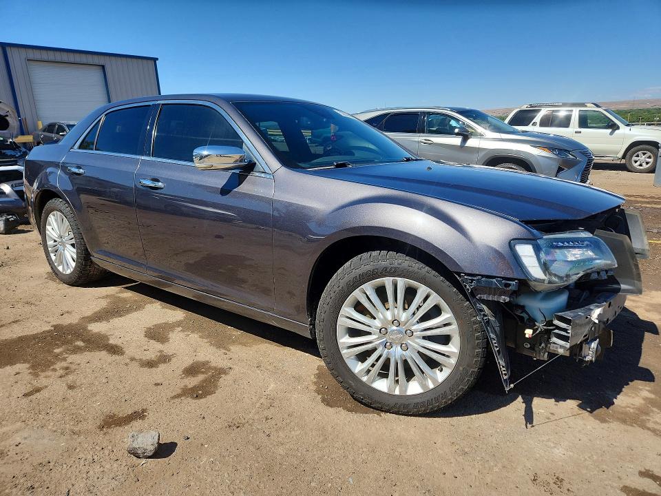52559446 :رقم المزاد ، 2C3CCAKT3EH120769 vin ، 2014 Chrysler 300c مزاد بيع