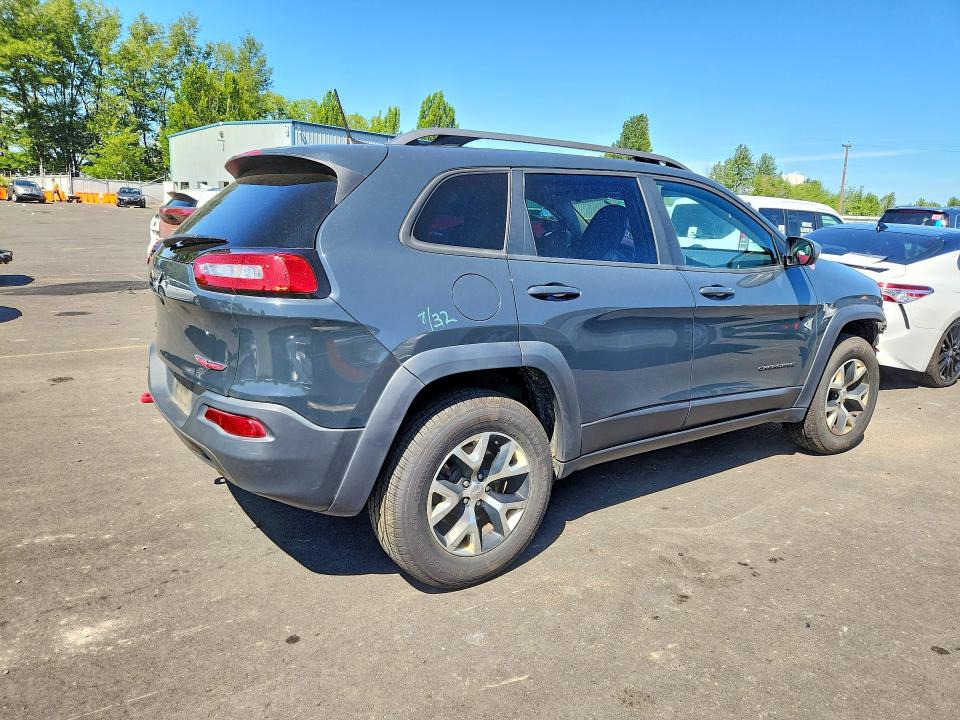 53768536 :رقم المزاد ، 1C4PJMBSXHW583476 vin ، 2017 Jeep Cherokee مزاد بيع