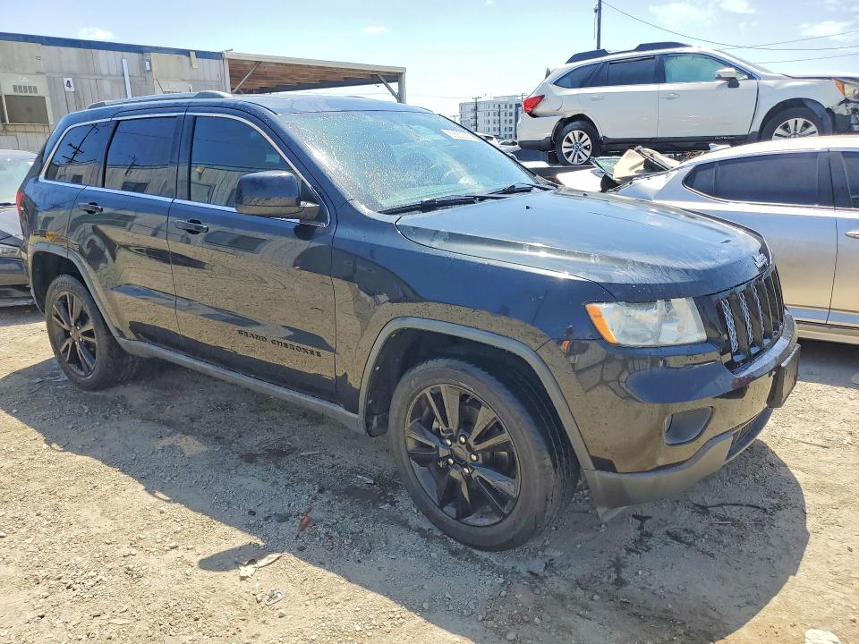 53560506 :رقم المزاد ، 1C4RJEAG6DC643311 vin ، 2013 Jeep Grand Cherokee مزاد بيع
