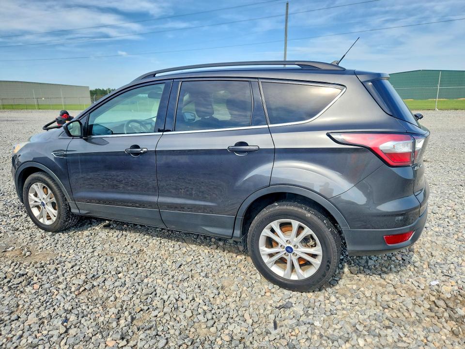 54530636 :رقم المزاد ، 1FMCU9HD4JUB87200 vin ، 2018 Ford Escape مزاد بيع
