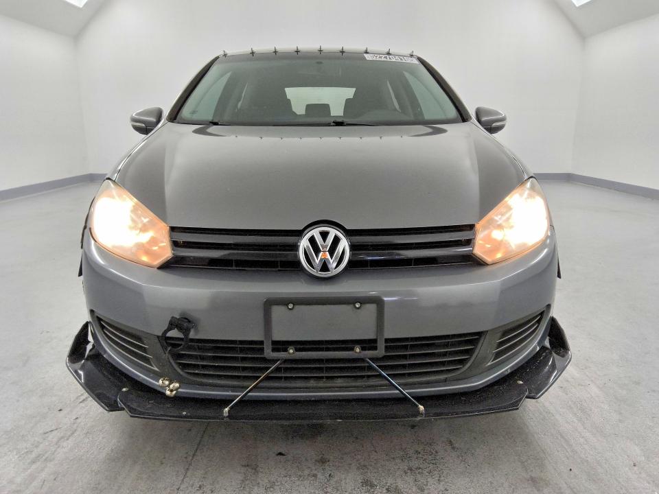52270416 :رقم المزاد ، WVWBB7AJ3BW324918 vin ، 2011 Volkswagen Golf مزاد بيع