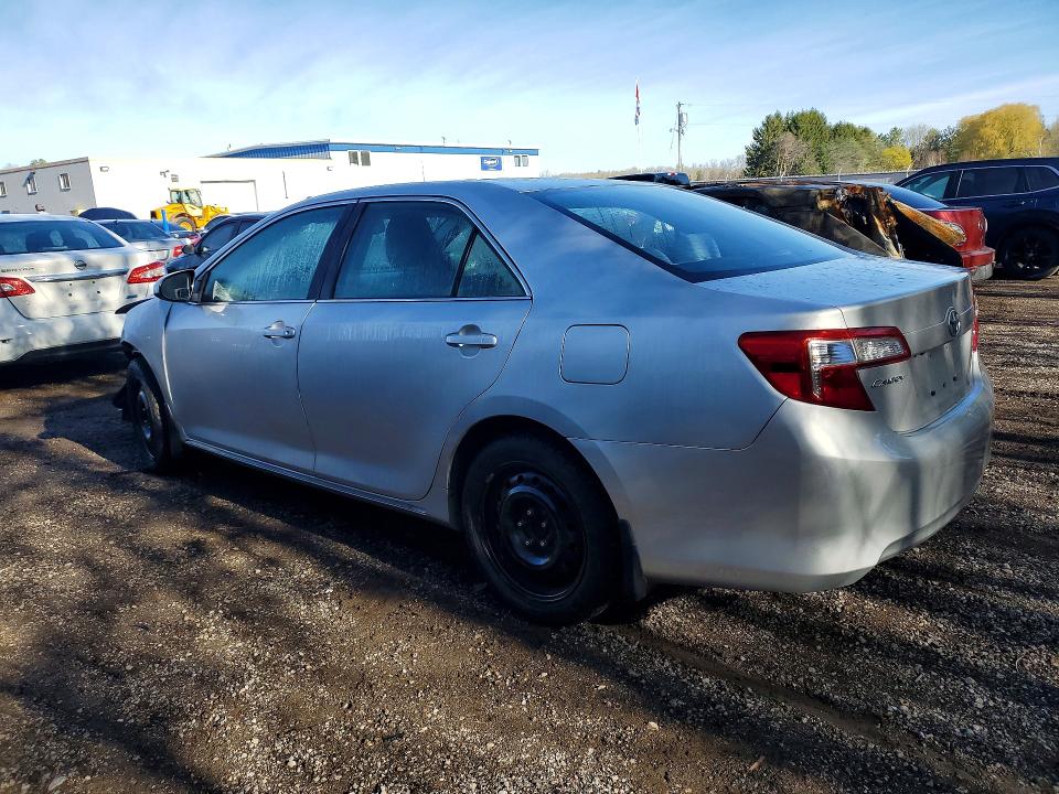 2014 Toyota Camry მანქანა იყიდება აუქციონზე, vin: 4T1BF1FK0EU756817, აუქციონის ნომერი: 52327176