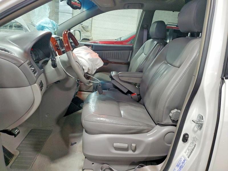 Продажа на аукционе авто 2004 Toyota Sienna, vin: 5TDZA22CX4S069711, номер лота: 53021796