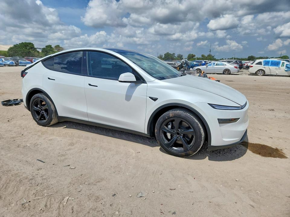 2026 Tesla Model Y მანქანა იყიდება აუქციონზე, vin: 7SAYGDED1TA417294, აუქციონის ნომერი: 51003666