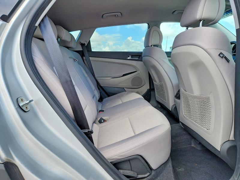 2017 Hyundai Tucson მანქანა იყიდება აუქციონზე, vin: KM8J3CA29HU301797, აუქციონის ნომერი: 53813166