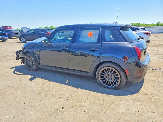 52366396 :رقم المزاد ، WMW53GD08T2X96938 vin ، 2026 Mini Cooper مزاد بيع