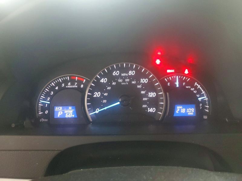 55294606 :رقم المزاد ، 4T4BF1FK0CR214197 vin ، 2012 Toyota Camry مزاد بيع