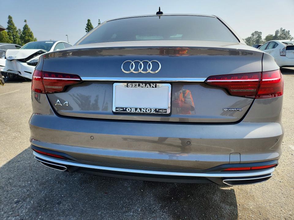 Продаж на аукціоні авто 2022 Audi A4, vin: WAUBBAF41NA041643, номер лоту: 53293256