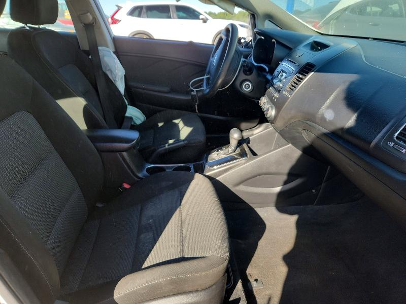 2017 Kia Forte მანქანა იყიდება აუქციონზე, vin: 3KPFK4A73HE055665, აუქციონის ნომერი: 53647086