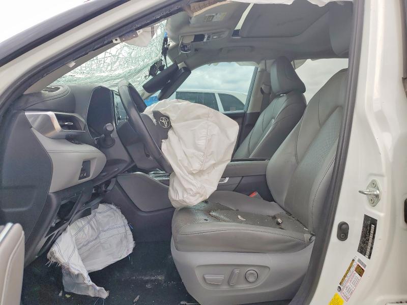 2020 Toyota Highlander მანქანა იყიდება აუქციონზე, vin: 5TDYZRAH9LS023988, აუქციონის ნომერი: 54476316