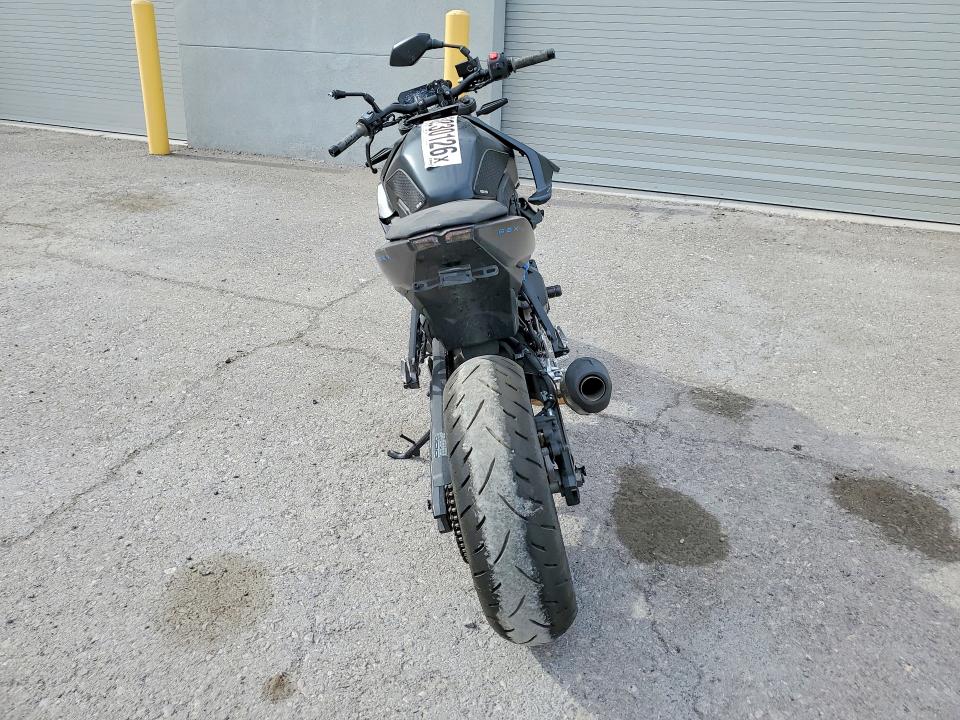 2024 Suzuki Gsx800 მანქანა იყიდება აუქციონზე, vin: JS1EM11B5R7100111, აუქციონის ნომერი: 52230126