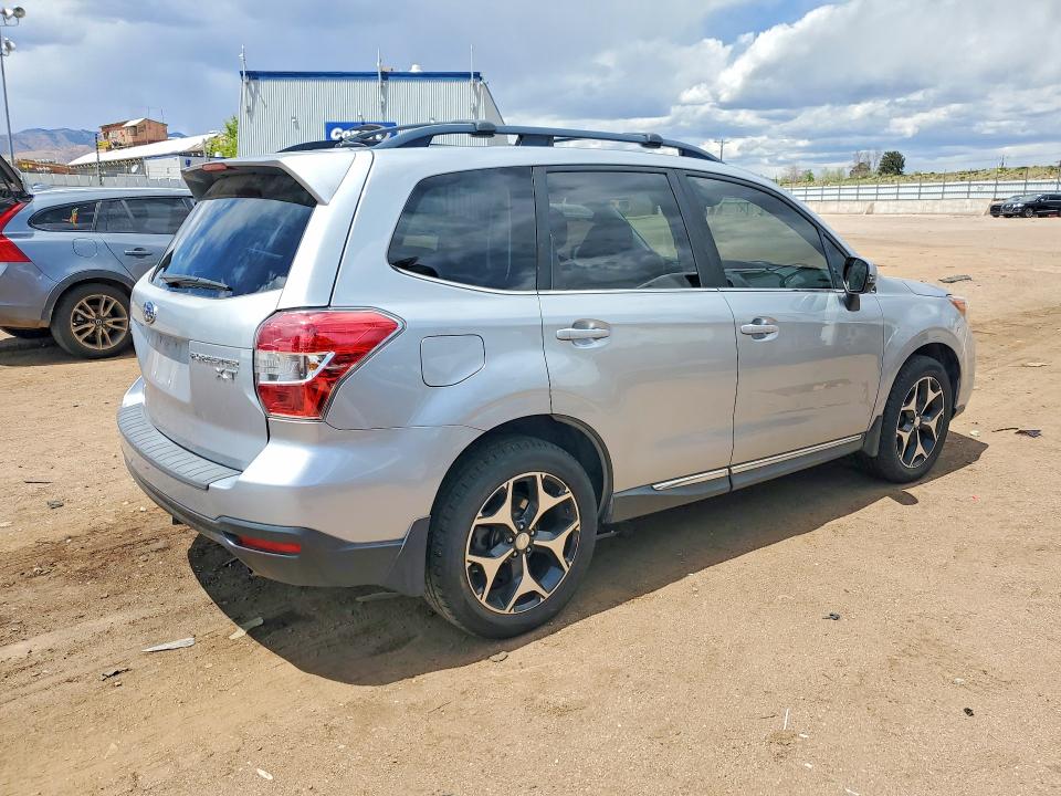 52536776 :رقم المزاد ، JF2SJGWC5FH811417 vin ، 2015 Subaru Forester مزاد بيع