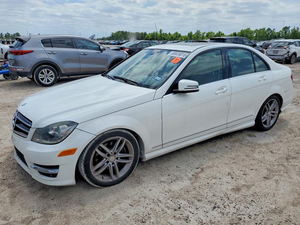 Aukcja sprzedaży 2014 Mercedes-benz C, vin: WDDGF4HB9EA955350, numer aukcji: 50628016