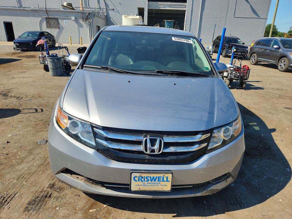 53803786 :رقم المزاد ، 5FNRL5H68HB014004 vin ، 2017 Honda Odyssey مزاد بيع