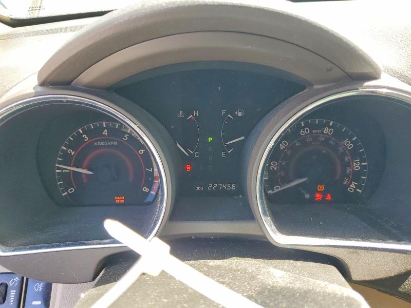 Продажа на аукционе авто 2010 Toyota Highlander, vin: 5TDBK3EH8AS011152, номер лота: 53305916