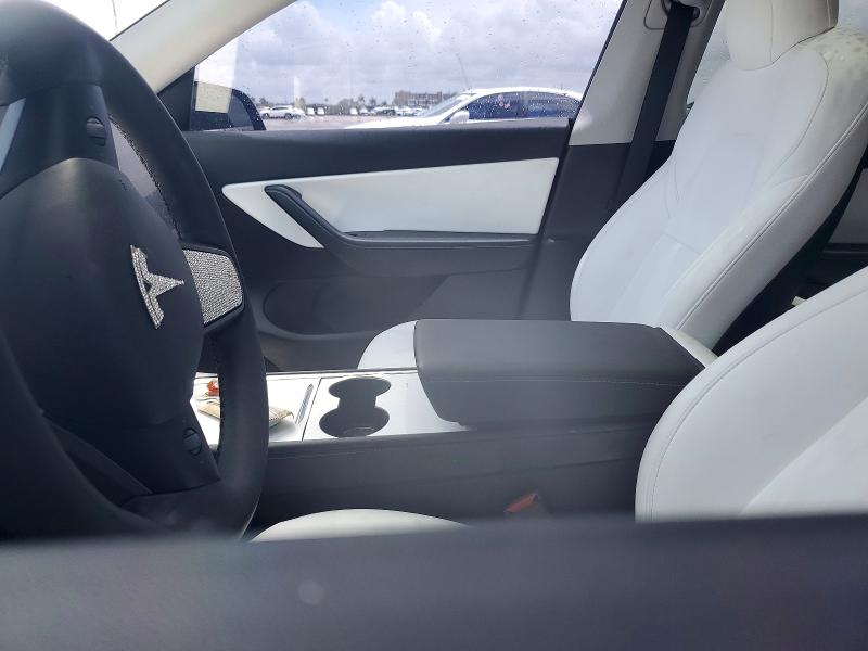 Продажа на аукционе авто 2022 Tesla Model Y, vin: 7SAYGDEE9NF436335, номер лота: 53800636