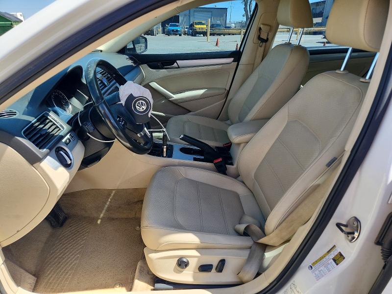54181776 :رقم المزاد ، 1VWBN7A31DC031769 vin ، 2013 Volkswagen Passat مزاد بيع