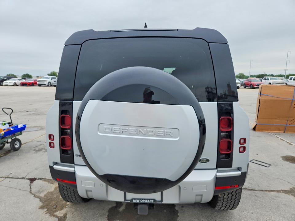51038556 :رقم المزاد ، SALEP7EU0P2192095 vin ، 2023 Land Rover Defender مزاد بيع