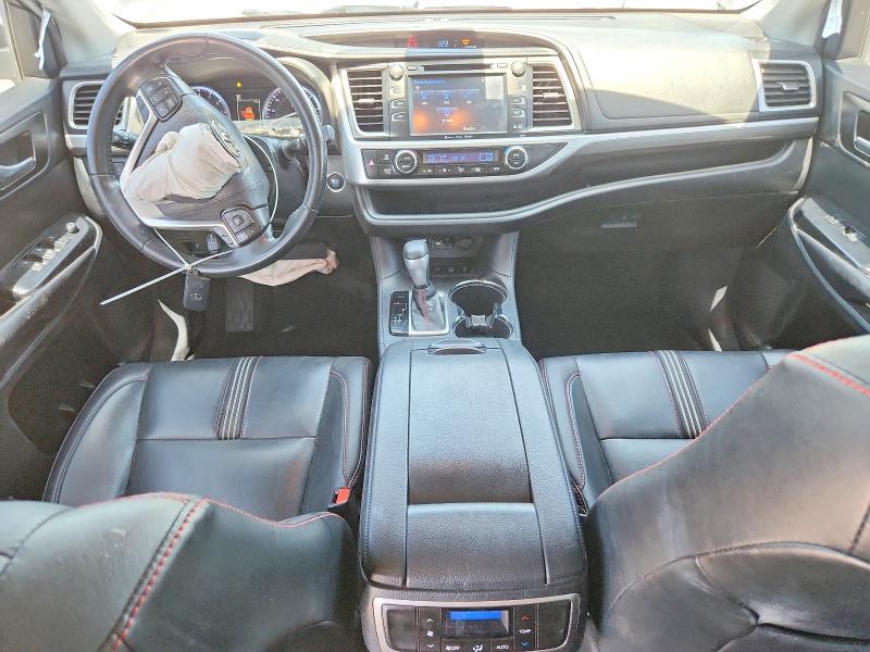 2019 Toyota Highlander მანქანა იყიდება აუქციონზე, vin: 5TDJZRFH3KS600281, აუქციონის ნომერი: 53282086