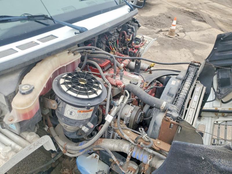 Aukcja sprzedaży 2011 Freightliner M2, vin: 1FVHCYBS4BDAX9473, numer aukcji: 52685376