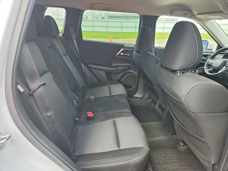 2022 Mitsubishi Outlander მანქანა იყიდება აუქციონზე, vin: JA4J4TA82NZ041595, აუქციონის ნომერი: 51846936