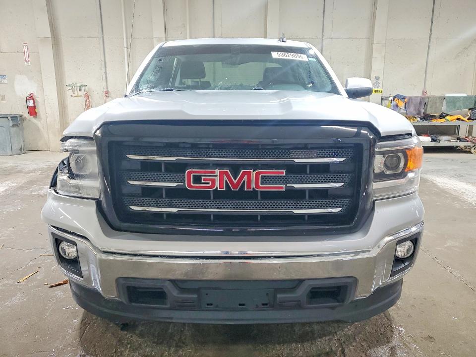53629096 :رقم المزاد ، 3GTP1UEC5FG220681 vin ، 2015 Gmc Sierra مزاد بيع