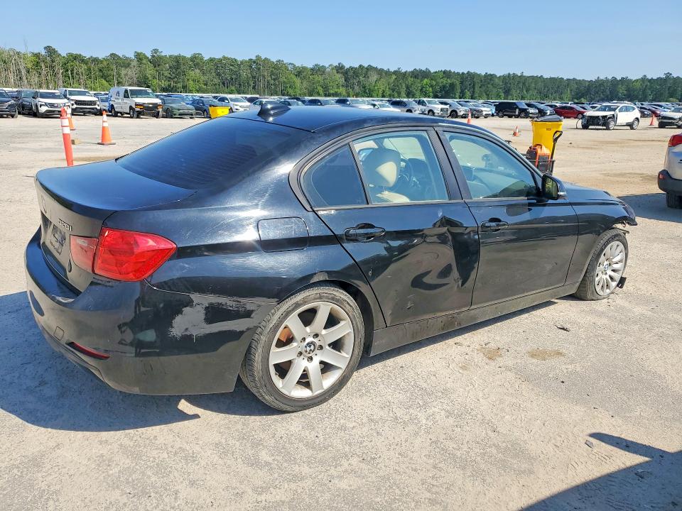 52847656 :رقم المزاد ، WBA3A5C57EJ464903 vin ، 2014 Bmw 328 مزاد بيع