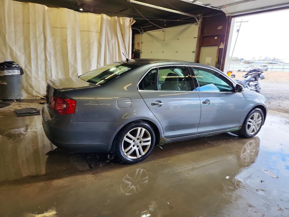 2007 Volkswagen Jetta მანქანა იყიდება აუქციონზე, vin: 3VWEF71K07M065786, აუქციონის ნომერი: 52137546