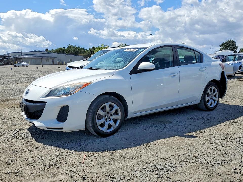 2013 Mazda 3 მანქანა იყიდება აუქციონზე, vin: JM1BL1UPXD1848447, აუქციონის ნომერი: 55161746
