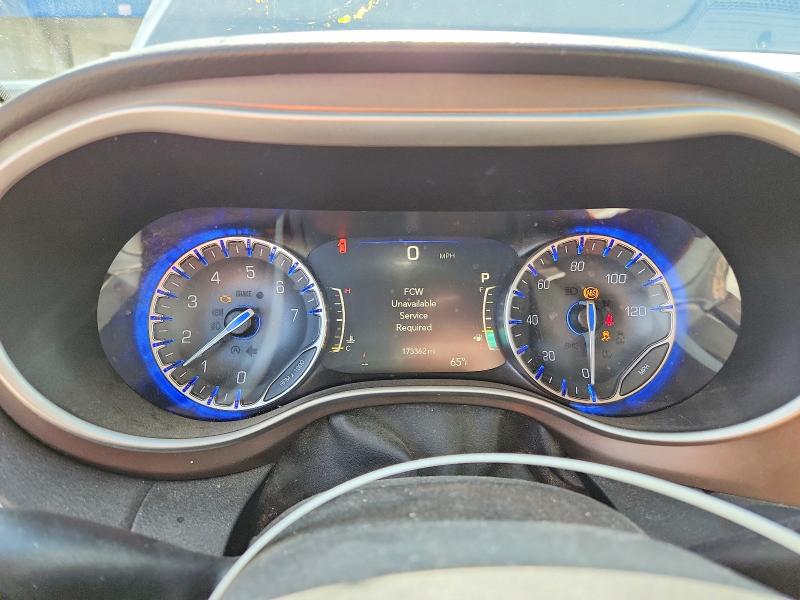Продажа на аукционе авто 2018 Chrysler Pacifica, vin: 2C4RC1BG1JR333409, номер лота: 52568156