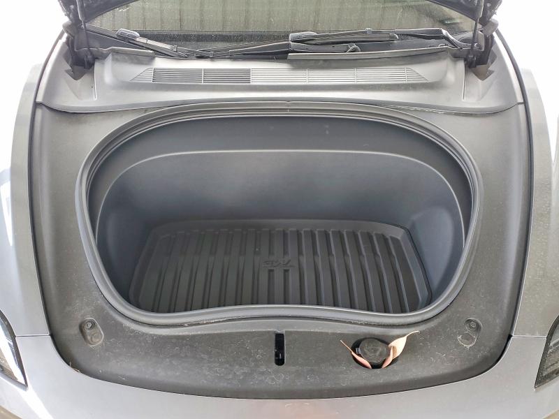 Продажа на аукционе авто 2024 Tesla Model 3, vin: 5YJ3E1EA6RF861641, номер лота: 52261106