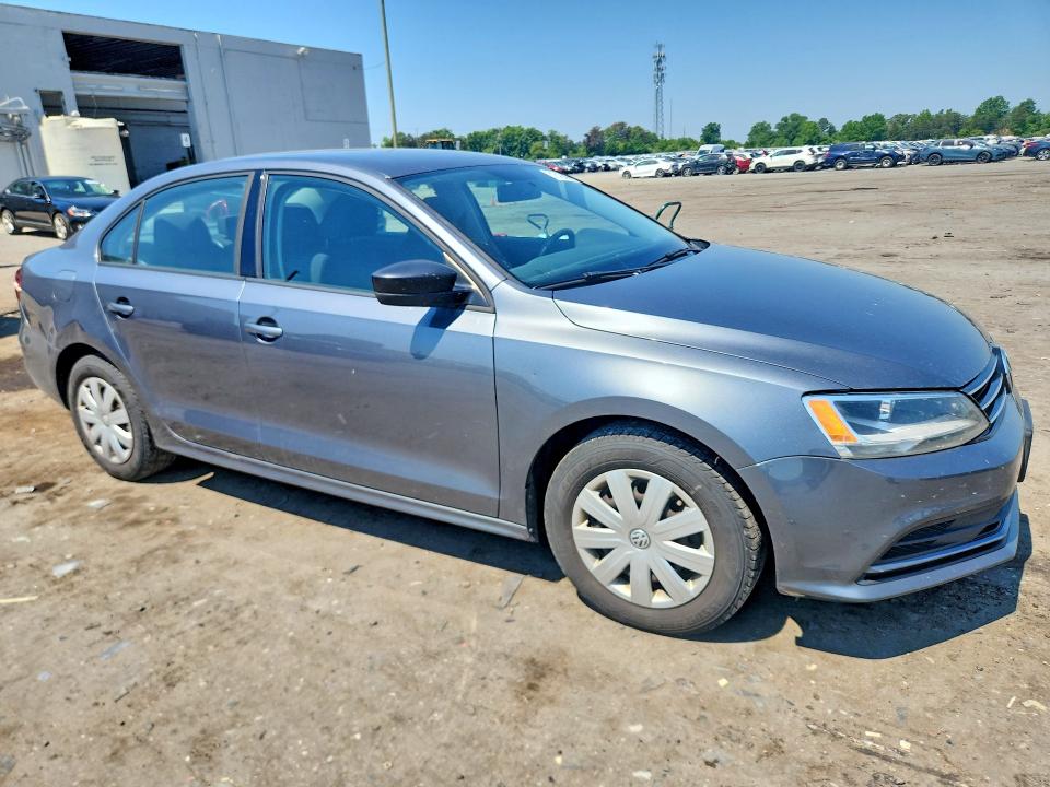 51842406 :رقم المزاد ، 3VW167AJ2GM319486 vin ، 2016 Volkswagen Jetta مزاد بيع