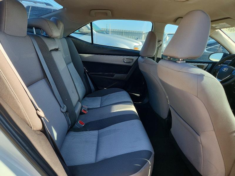 Aukcja sprzedaży 2018 Toyota Corolla, vin: 5YFBURHE6JP801184, numer aukcji: 52236596