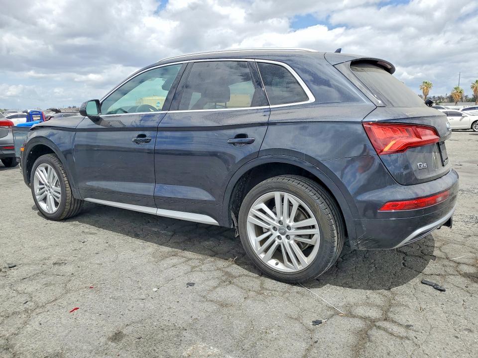 54884056 :رقم المزاد ، WA1BNAFY7K2102717 vin ، 2019 Audi Q5 مزاد بيع