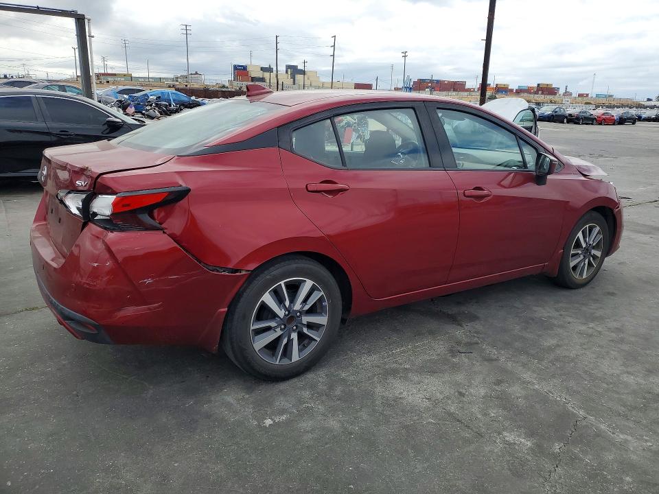 49898706 :رقم المزاد ، 3N1CN8EV0LL840324 vin ، 2020 Nissan Versa مزاد بيع