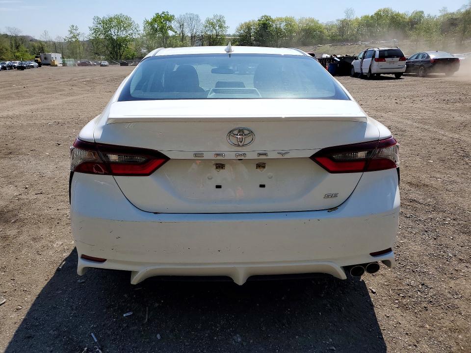 Продажа на аукционе авто 2023 Toyota Camry, vin: 4T1G11AK0PU732838, номер лота: 52500336