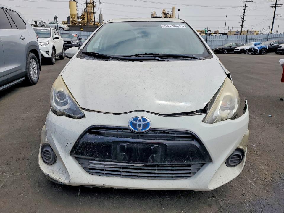 53135886 :رقم المزاد ، JTDKDTB35F1583173 vin ، 2015 Toyota Prius C مزاد بيع