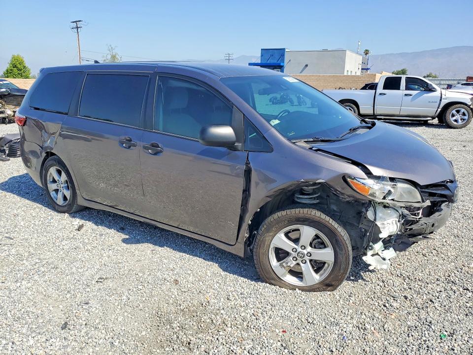 52862866 :رقم المزاد ، 5TDZZ3DC8LS073881 vin ، 2020 Toyota Sienna مزاد بيع